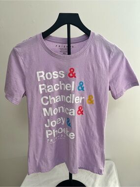 FRIENDS Lilac Tee with Multicolor Ampersand Names